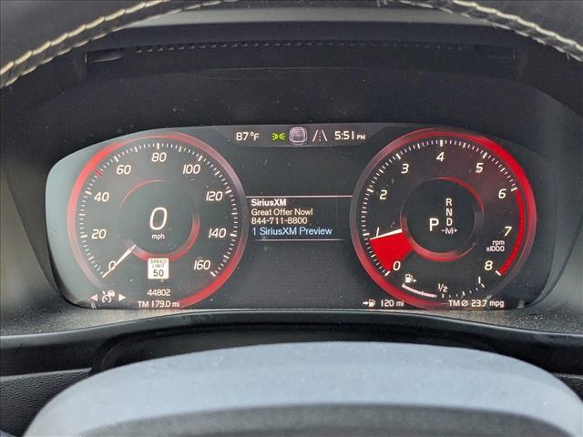 used 2020 Volvo XC40 car, priced at $21,989