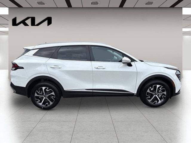 new 2025 Kia Sportage Hybrid car, priced at $33,935