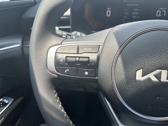 new 2025 Kia K5 car, priced at $31,390