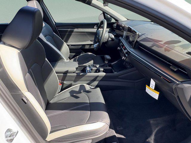 new 2025 Kia K5 car, priced at $31,745