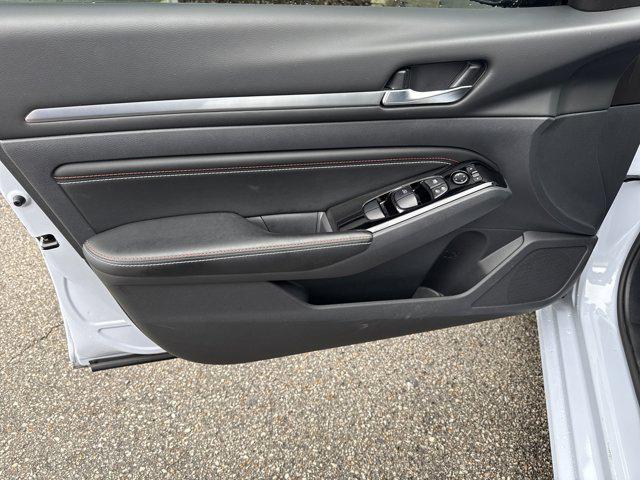 used 2023 Nissan Altima car, priced at $23,995