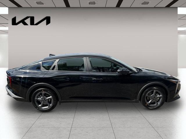 new 2025 Kia K4 car, priced at $24,035