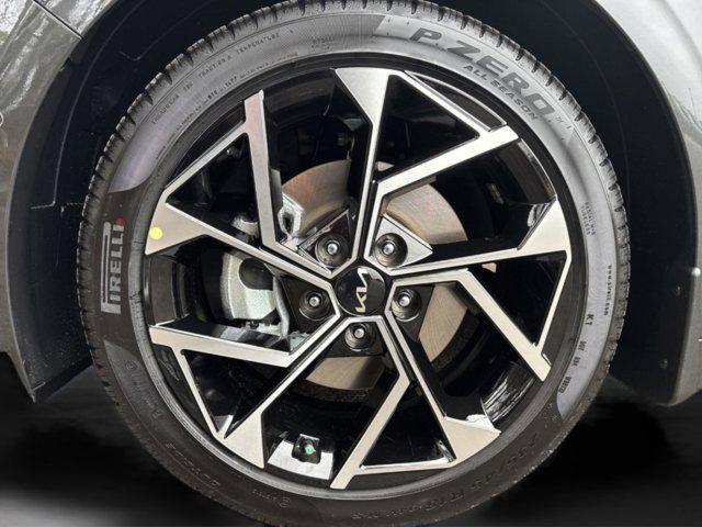 new 2025 Kia K5 car, priced at $35,180