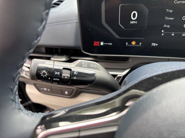 new 2025 Kia Carnival car, priced at $54,035