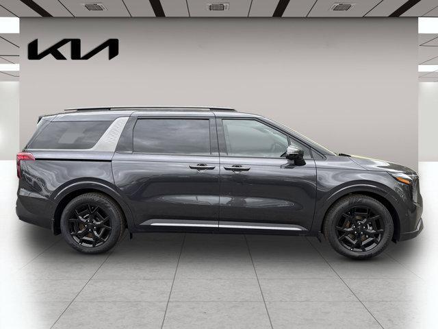 new 2025 Kia Carnival car, priced at $54,035
