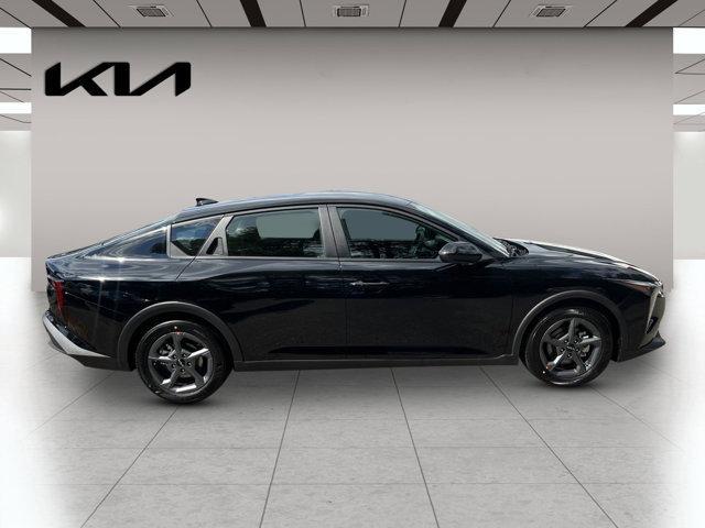 new 2025 Kia K4 car, priced at $24,320