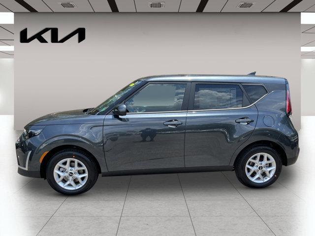 new 2025 Kia Soul car, priced at $22,190