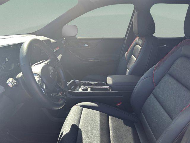 used 2025 Chevrolet Equinox car, priced at $31,895