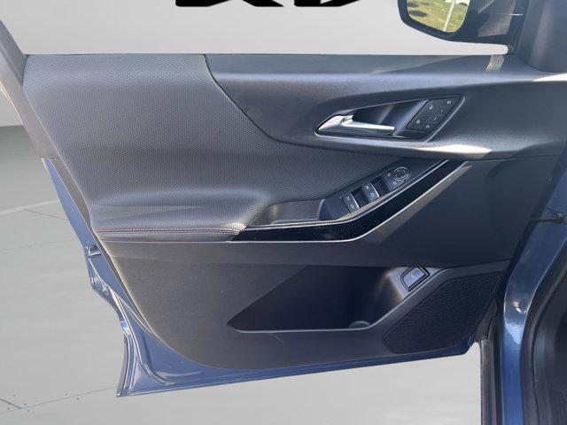 used 2025 Chevrolet Equinox car, priced at $31,895