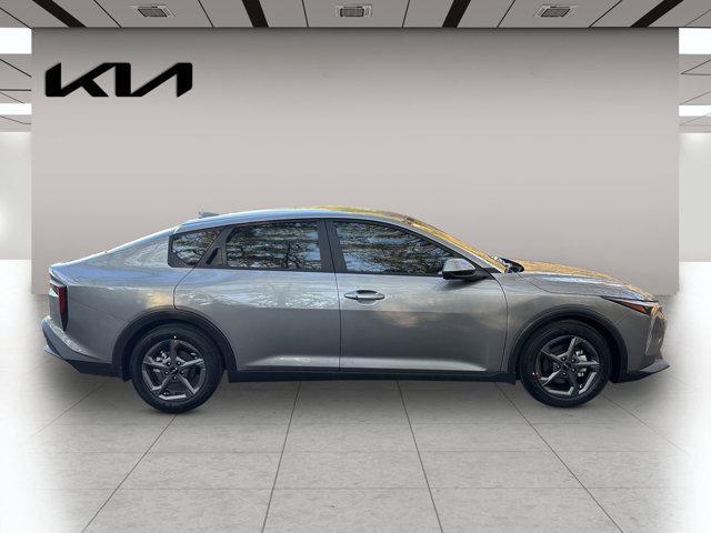 new 2025 Kia K4 car, priced at $23,570