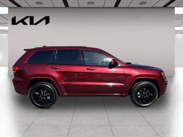 used 2022 Jeep Grand Cherokee car, priced at $25,395