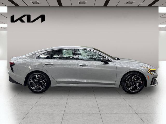 new 2025 Kia K5 car, priced at $30,525