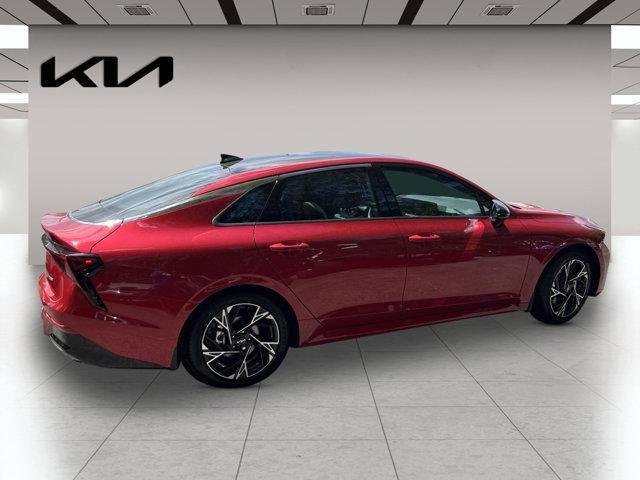 new 2025 Kia K5 car, priced at $30,925