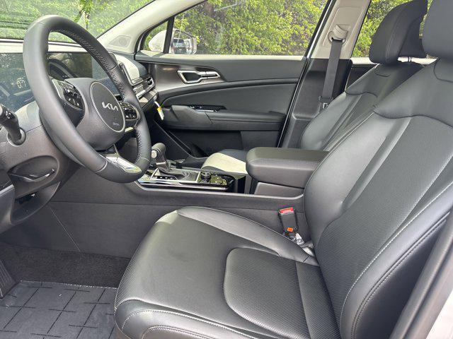 new 2025 Kia Sportage car, priced at $31,705