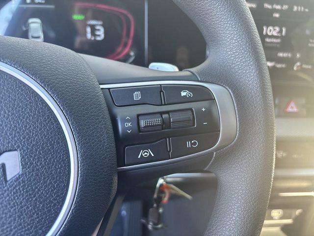 new 2025 Kia Sportage Hybrid car, priced at $29,990