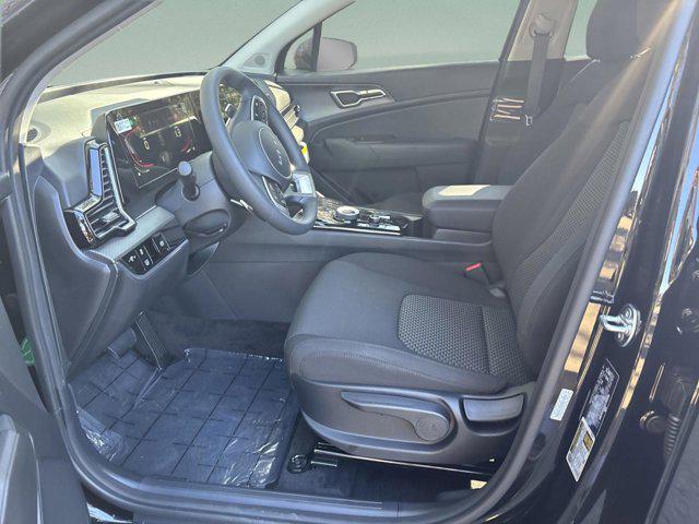 new 2025 Kia Sportage Hybrid car, priced at $29,740