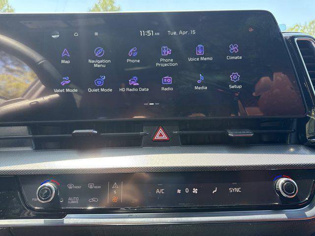 new 2025 Kia Sportage car, priced at $35,180