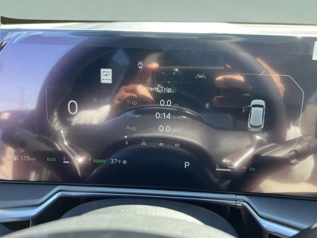 new 2025 Kia Sorento Hybrid car, priced at $45,990