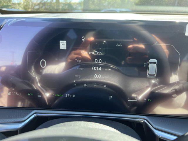 new 2025 Kia Sorento Hybrid car, priced at $45,490