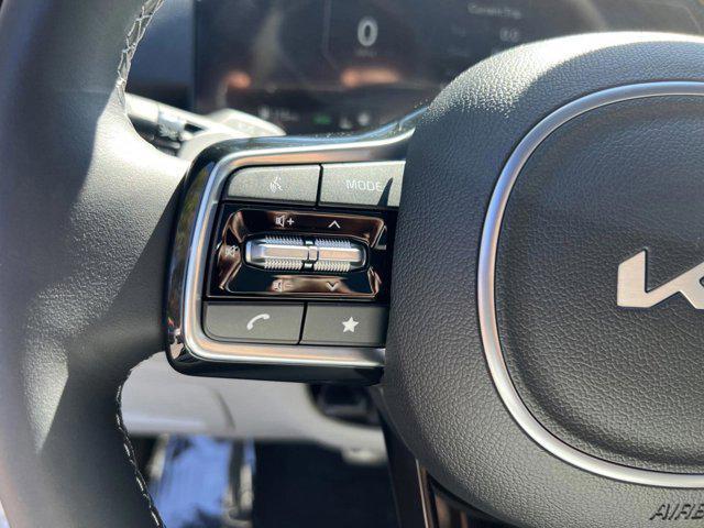 new 2025 Kia Sorento Hybrid car, priced at $45,990