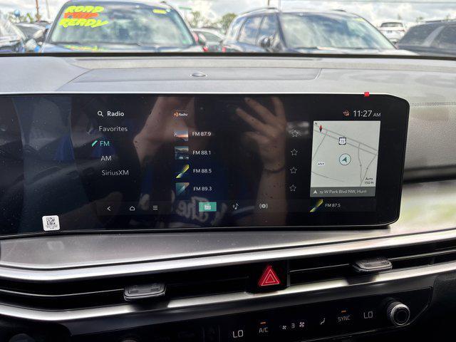 new 2025 Kia Sorento car, priced at $37,205