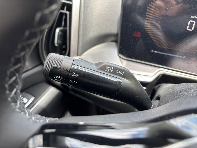 new 2025 Kia Sorento car, priced at $37,205