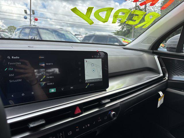 new 2025 Kia Sorento car, priced at $37,205