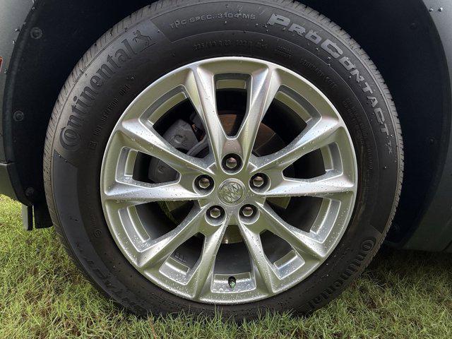 used 2021 Buick Envision car, priced at $21,495