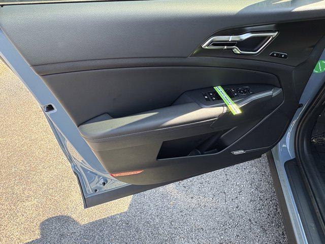 new 2026 Kia Sportage Hybrid car, priced at $41,410