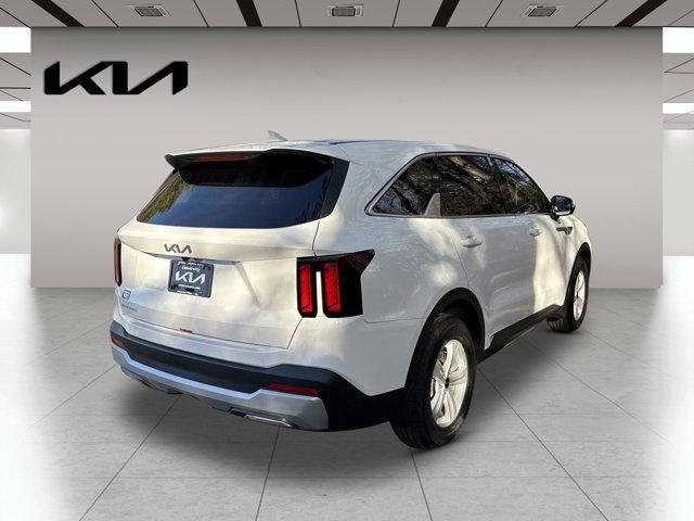 new 2025 Kia Sorento car, priced at $32,125