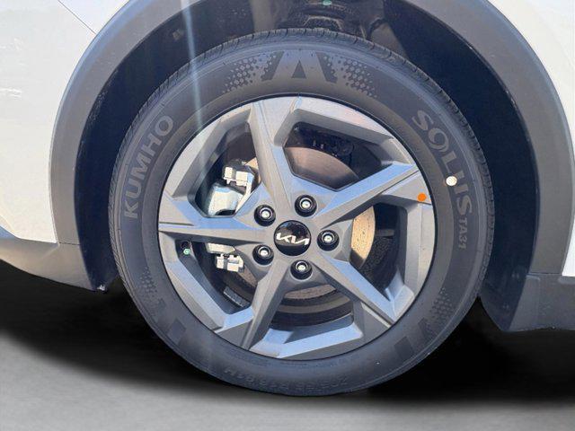 new 2025 Kia K4 car, priced at $24,580