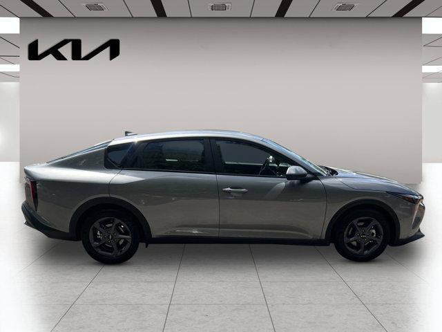 new 2025 Kia K4 car, priced at $24,320