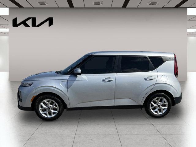 used 2021 Kia Soul car, priced at $16,295