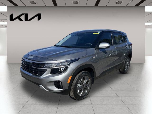 new 2025 Kia Seltos car, priced at $25,780