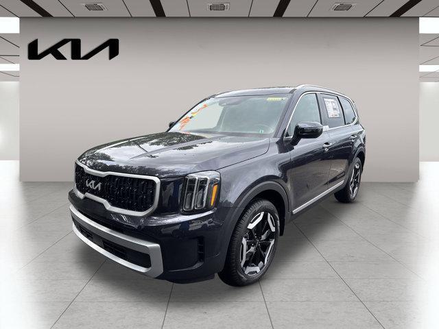 new 2025 Kia Telluride car, priced at $46,135
