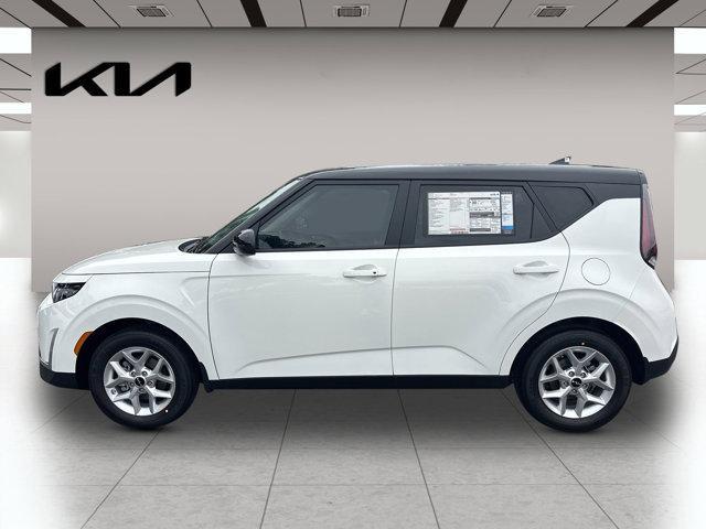 new 2025 Kia Soul car, priced at $24,605