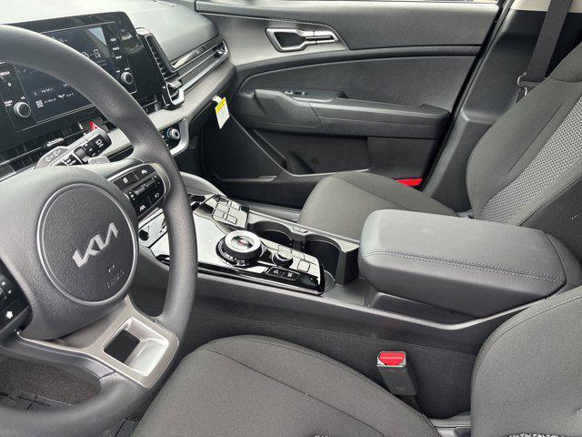 new 2025 Kia Sportage Hybrid car, priced at $30,135