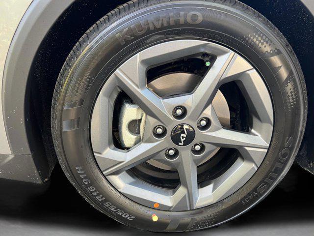 new 2025 Kia K4 car, priced at $23,840