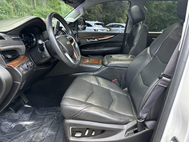 used 2017 Cadillac Escalade ESV car, priced at $23,195