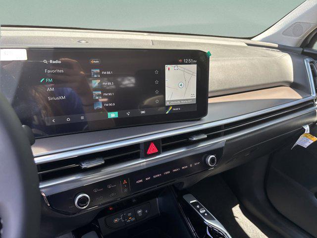new 2025 Kia Sorento car, priced at $40,210