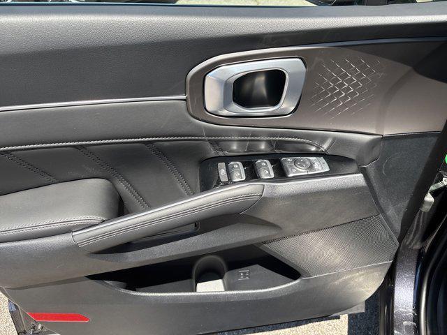 new 2025 Kia Sorento car, priced at $40,710
