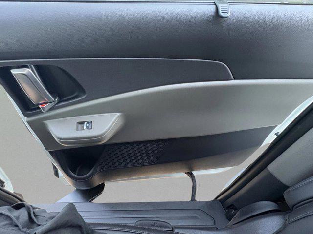 new 2026 Kia Carnival Hybrid car, priced at $44,865