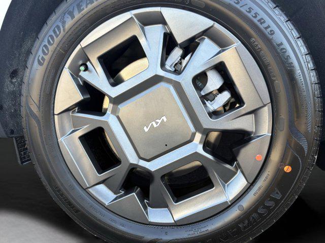 new 2026 Kia Carnival Hybrid car, priced at $44,865