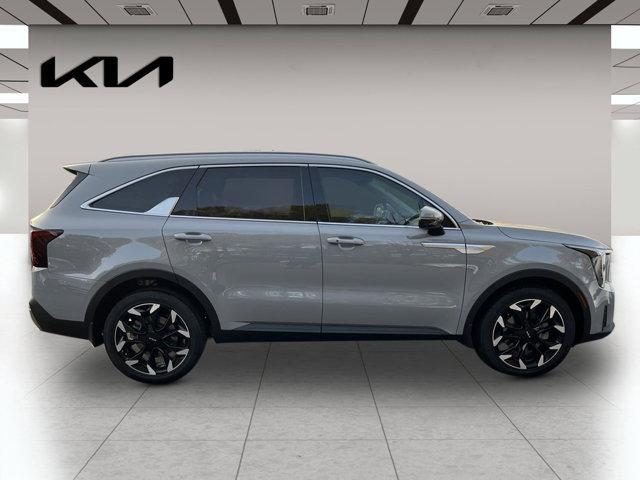 new 2025 Kia Sorento car, priced at $40,260