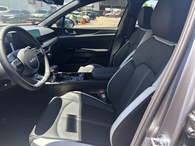 new 2025 Kia K5 car, priced at $31,595