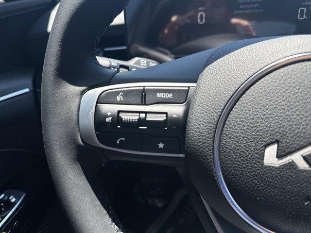 new 2025 Kia K5 car, priced at $31,595