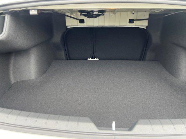 new 2025 Kia K5 car, priced at $30,425