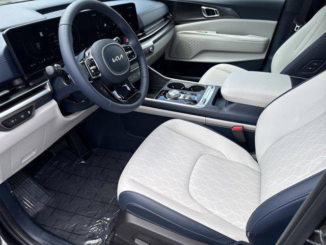 new 2025 Kia Carnival Hybrid car, priced at $49,035