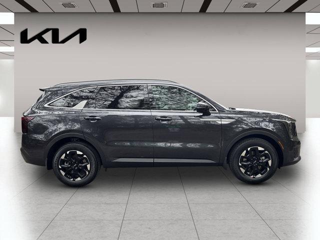 new 2025 Kia Sorento car, priced at $37,960