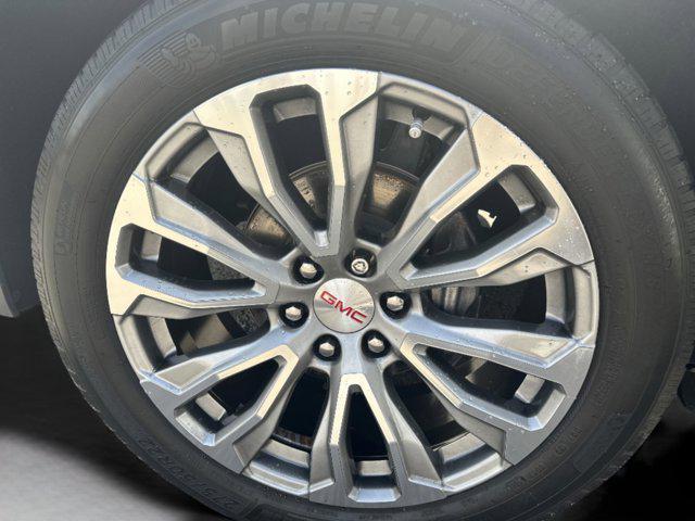 used 2021 GMC Yukon car, priced at $49,295